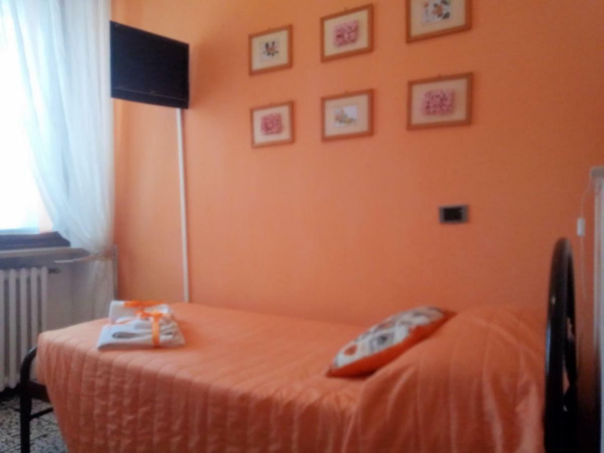 Verona Bottego Guest House Exteriör bild