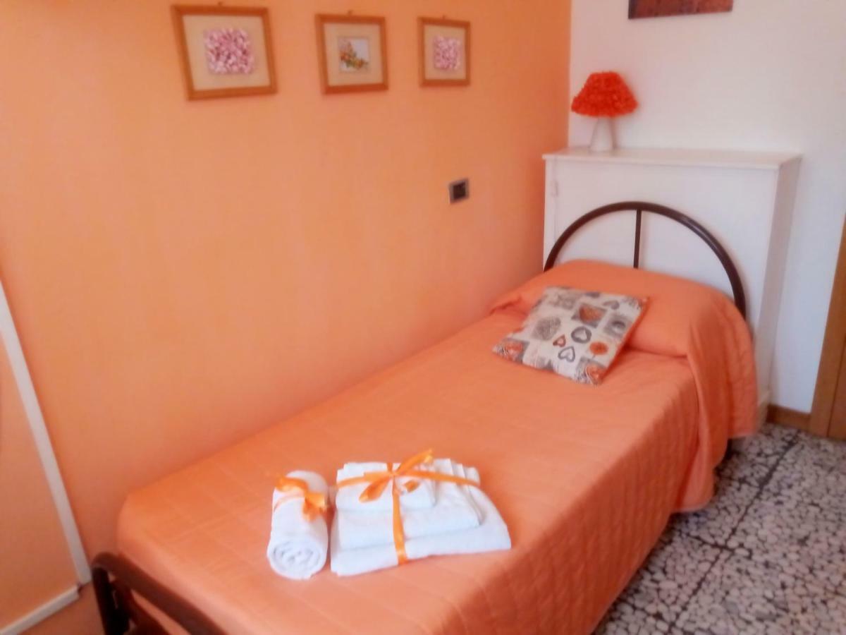 Verona Bottego Guest House Exteriör bild